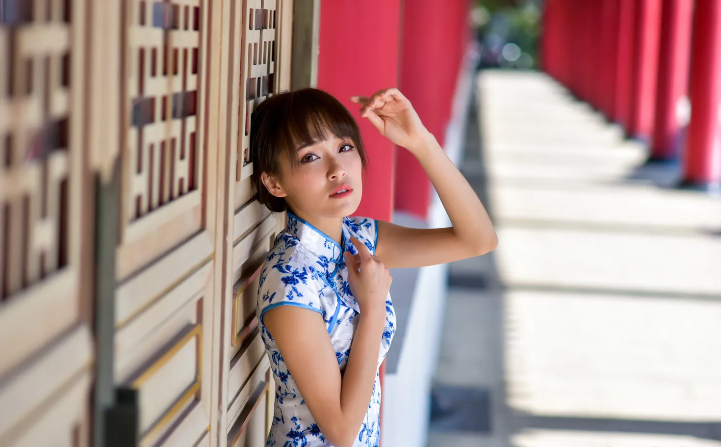 [Mzsock] NO.189 Miao Wanyu floral short cheongsam with high heels and beautiful legs street photography#[68P]-49