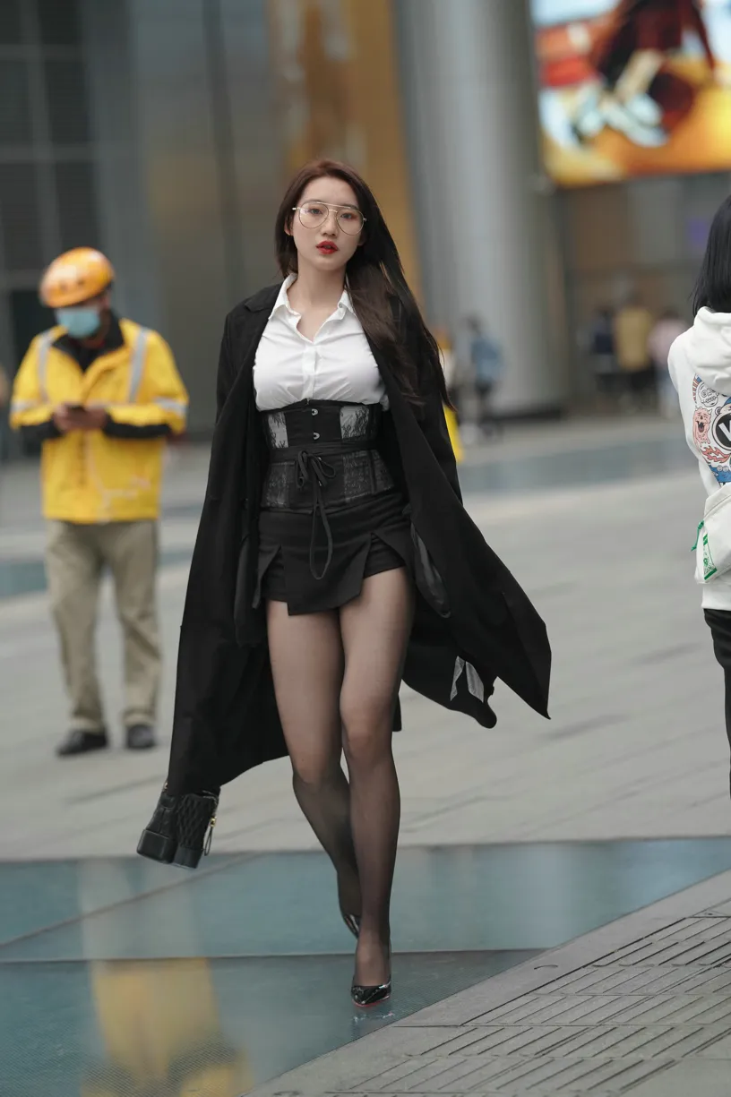 [Mzsock] NO.160 Long legs in black stockings street photography#[105P]-7